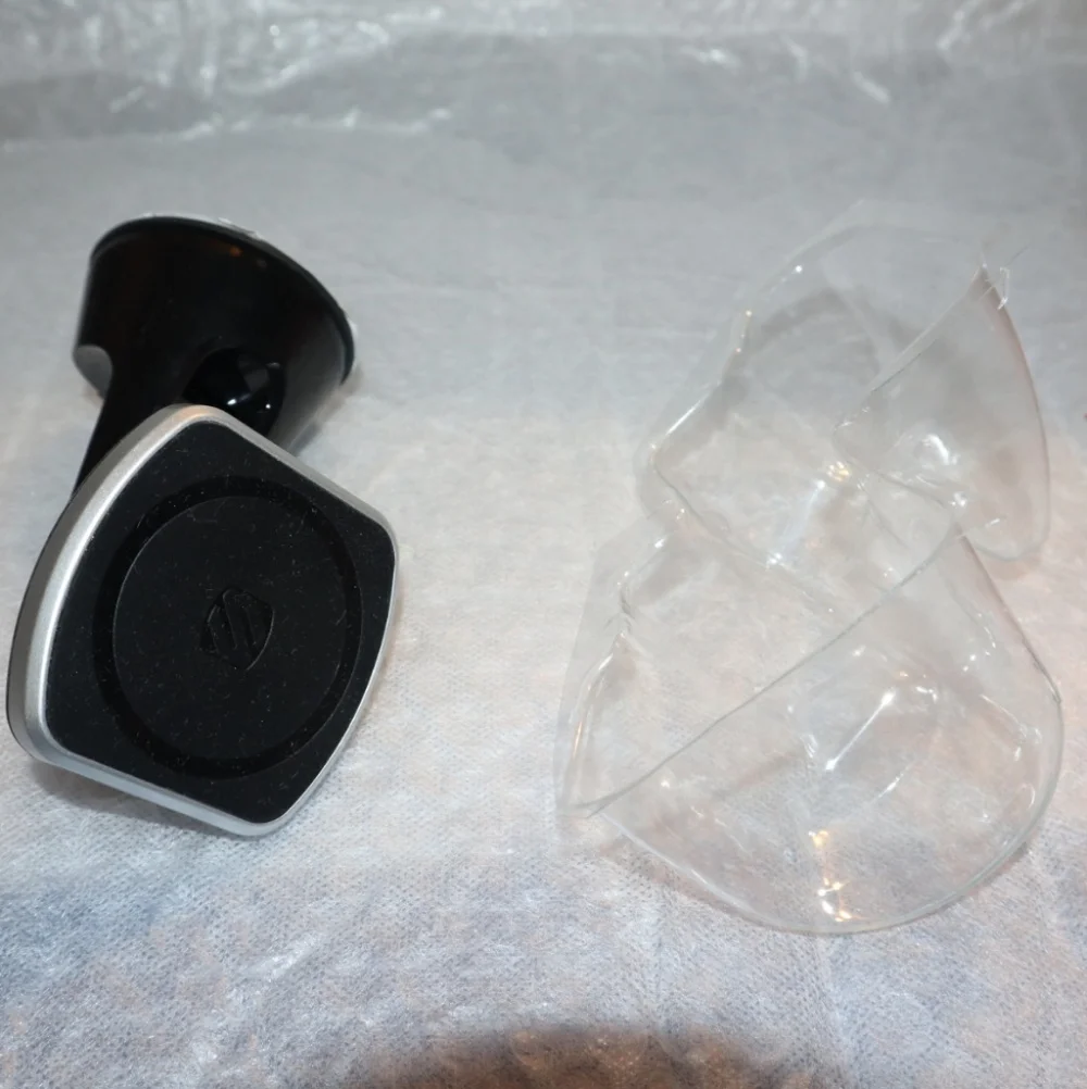 New Scosche Magic Mount Phone‎ Car Mount for Window, Dash or Any Flat Surface